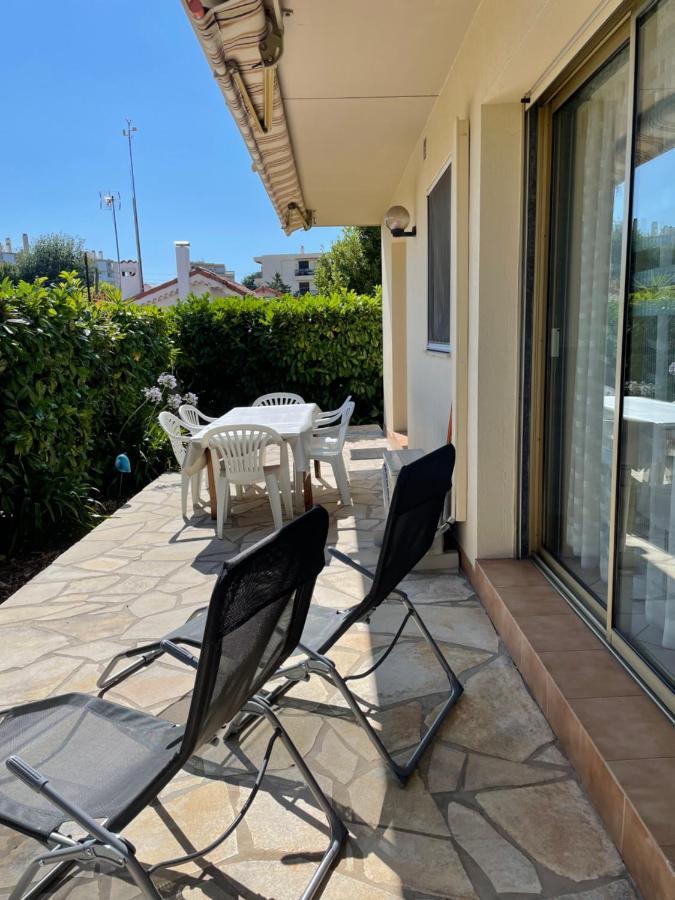 Les Ondes - Terrasse Rdc Villa Calme Parking Proche Plage Antibes Kültér fotó